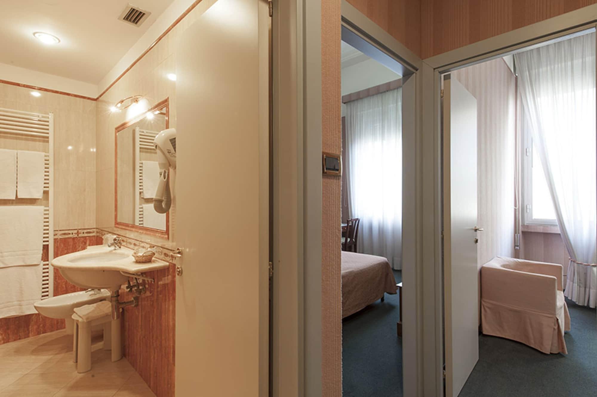 Hotel Esplanade Pescara Luaran gambar